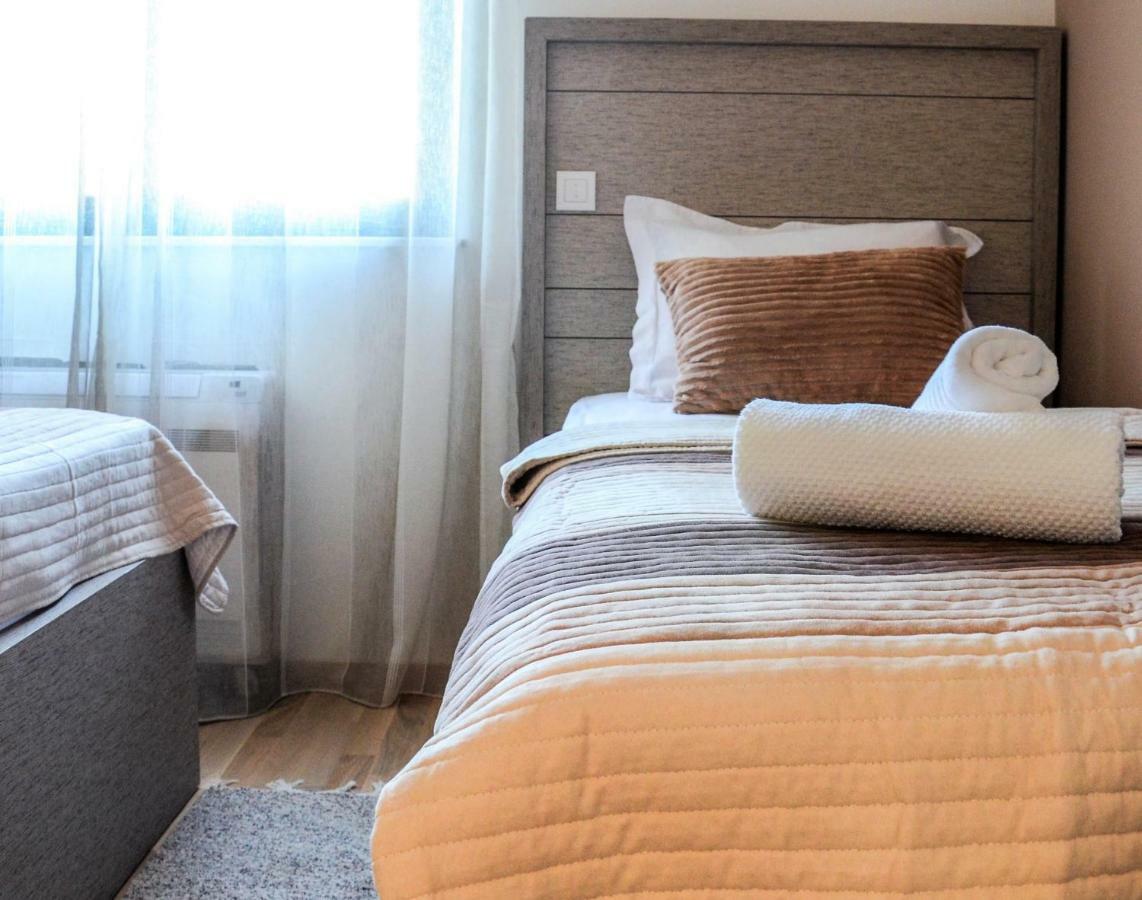 Premium-Designed Apartments Tivat Exterior photo